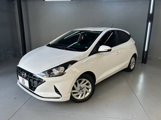 HYUNDAI HB20 1.0 12V FLEX EVOLUTION MANUAL HYUNDAI HB20 1.0 12V FLEX EVOLUTION MANUAL
